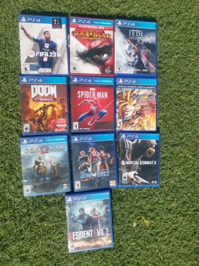 Consola PS4 con dos controles y cargador - miniatura 2