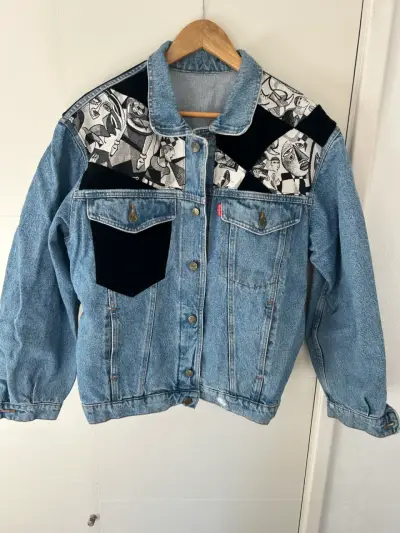 Chaqueta denim con diseño único - miniatura 1
