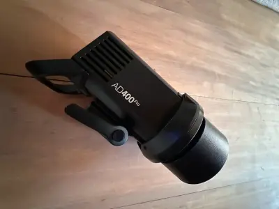 Flash Godox AD400Pro para fotografía - miniatura 1