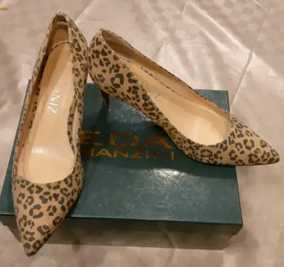 Zapatos de tacón animal print Alaniz - miniatura 3