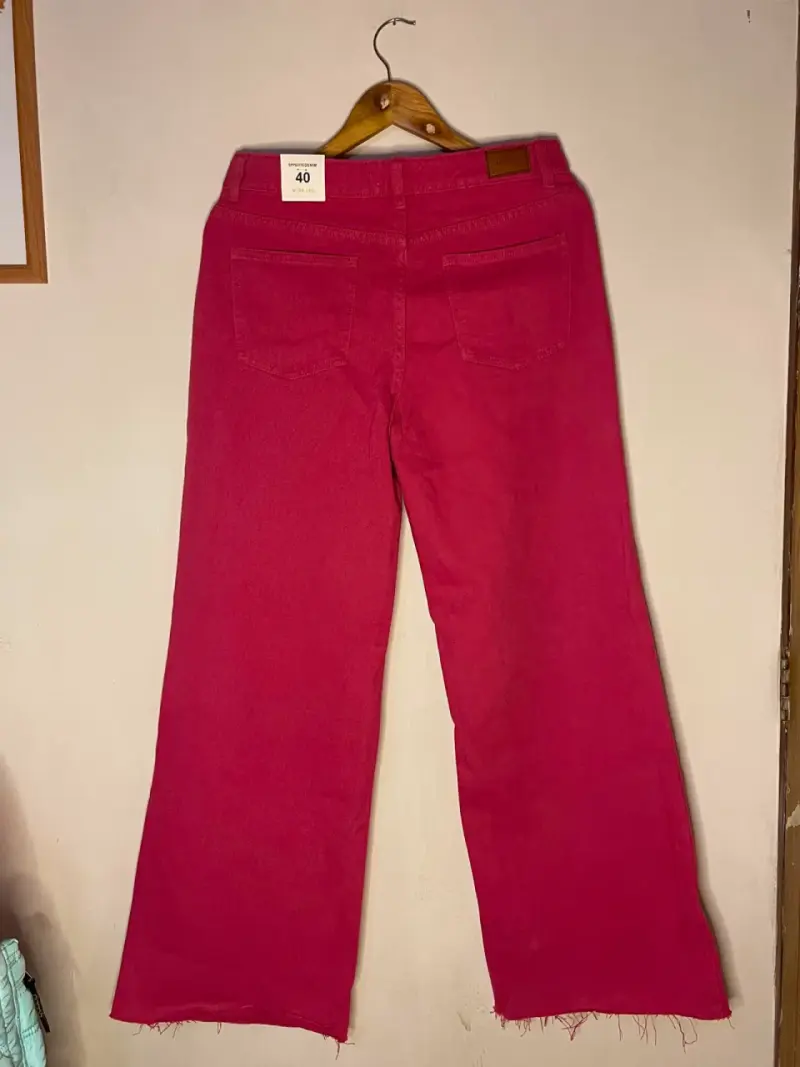 Pantalones anchos fucsia talla 38/40 - 2
