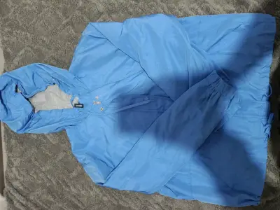 Suéter de lana rojo con cuello alto - miniatura 11