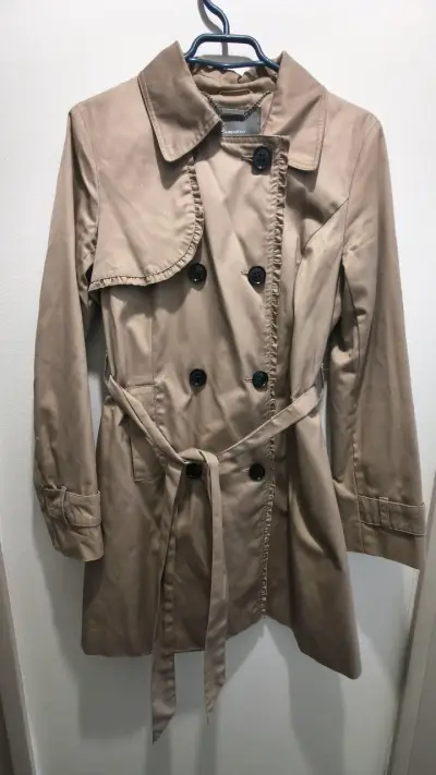 Abrigo Trench coat beige marca Basement - miniatura 2