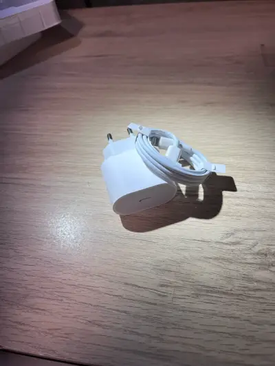 Cargador para iPhone 25W - miniatura 3
