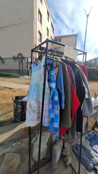 Ropa a $1000 - miniatura 1