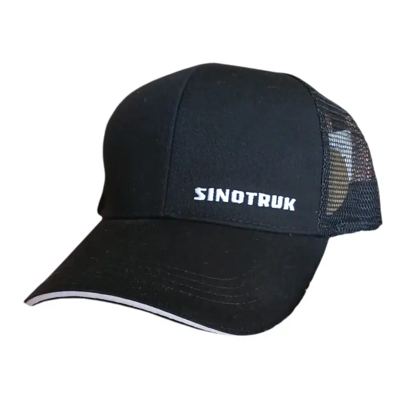Gorra negra Sinotruk con malla