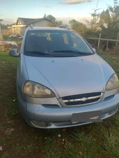 Chevrolet hatchback en buen estado - miniatura 1