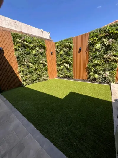 Pasto sintético ornamental y deportivo - miniatura 5