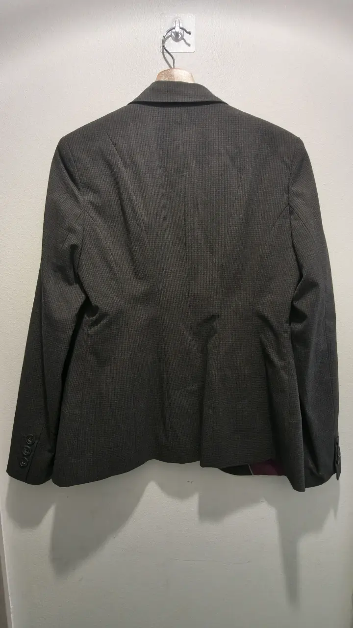 Blazer marca Basement en excelente estado - 3