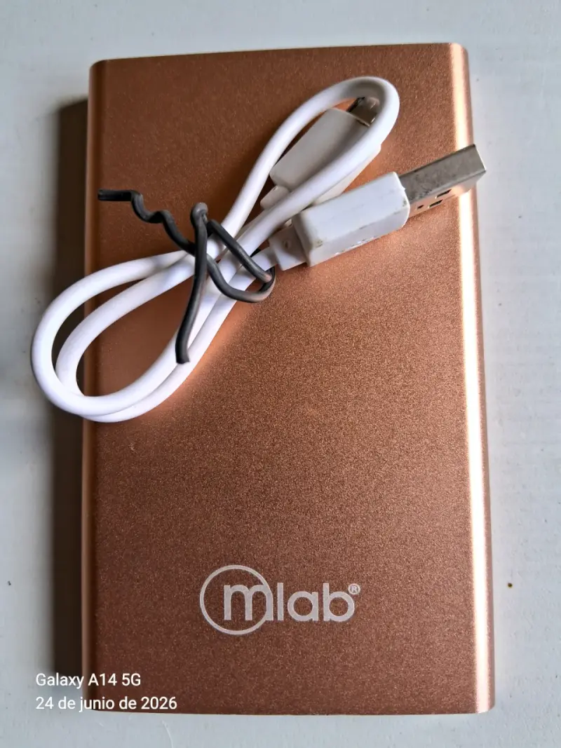 Power bank Mlab color cobre