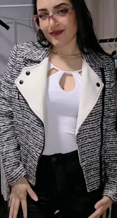 Chaqueta Zara estilo moderno - miniatura 2