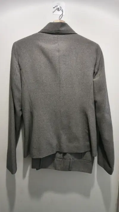 Blazer y pantalón Alaniz gris talla 42 - miniatura 3