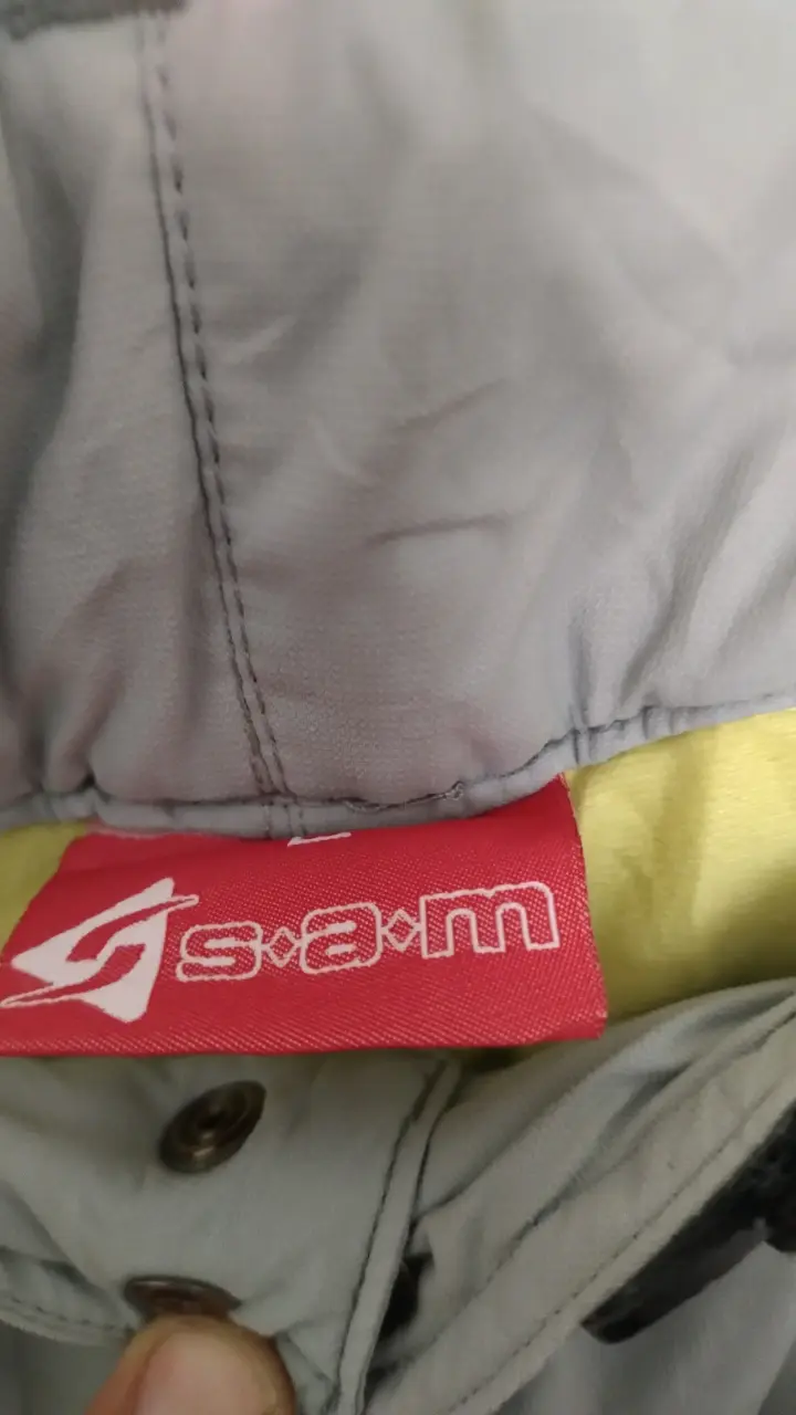 Pantalones de esquí grises con tirantes - 3