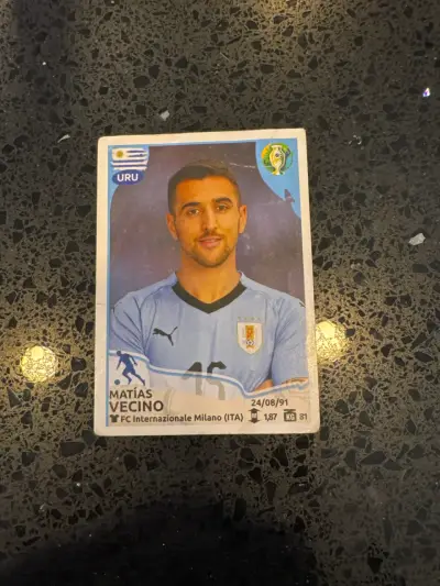 Lámina de fútbol Matías Vecino Uruguay - miniatura 1