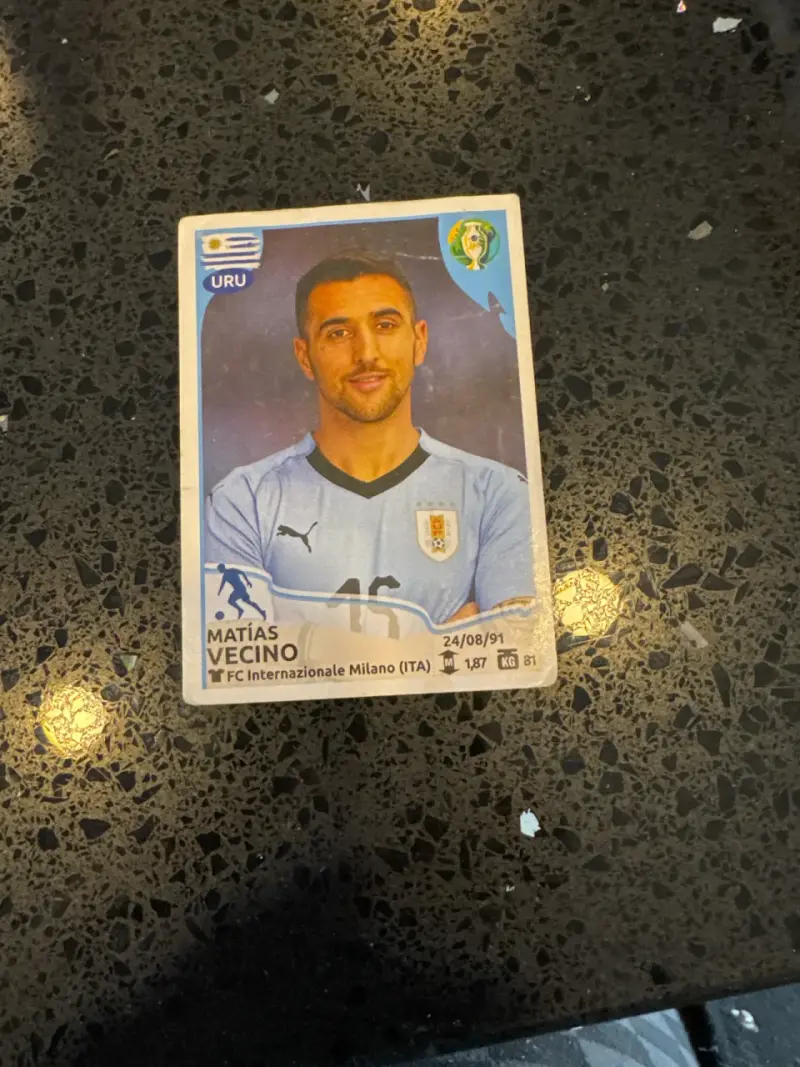 Lámina de fútbol Matías Vecino Uruguay - 3