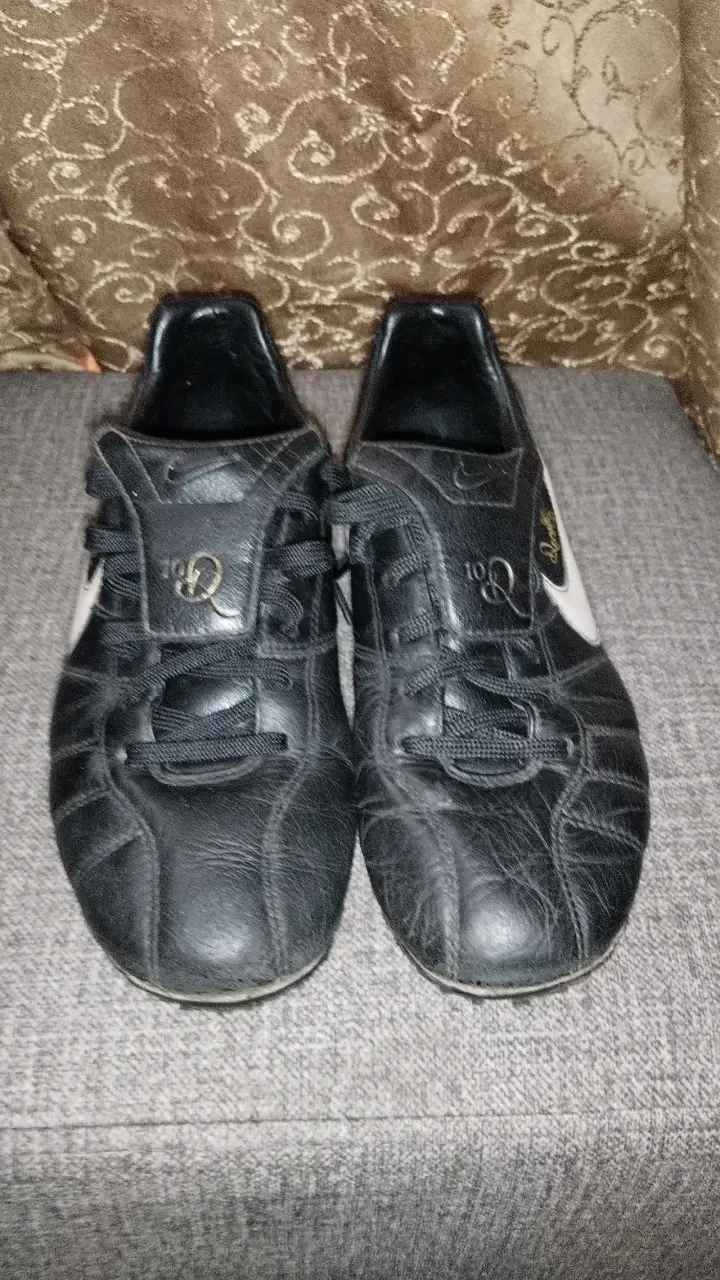 Botines de fútbol Nike negros - 2