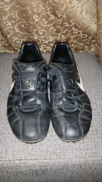 Botines de fútbol Nike negros - miniatura 2