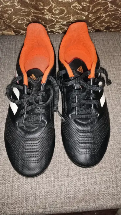 Zapatillas de fútbol Adidas Predator negras - miniatura 2