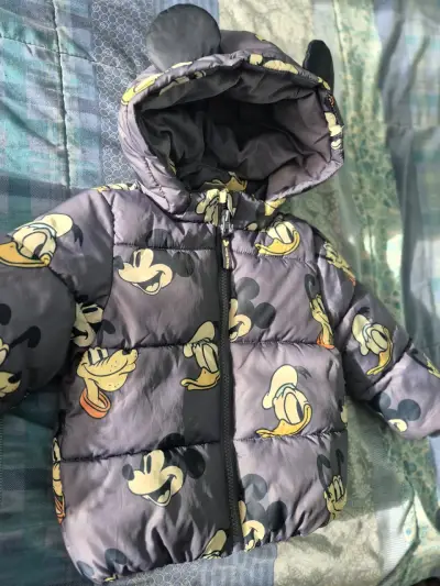 Chaqueta infantil con capucha de Mickey Mouse - miniatura 1