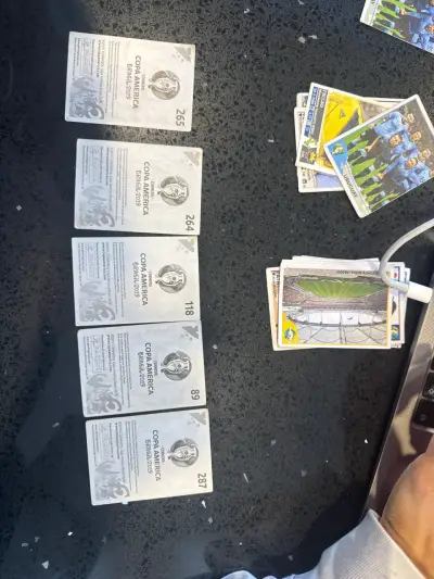 Lámina de fútbol Uruguay Copa América - miniatura 2