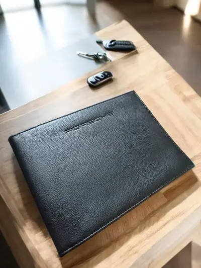 Portadocumentos Porsche de cuero negro - miniatura 3