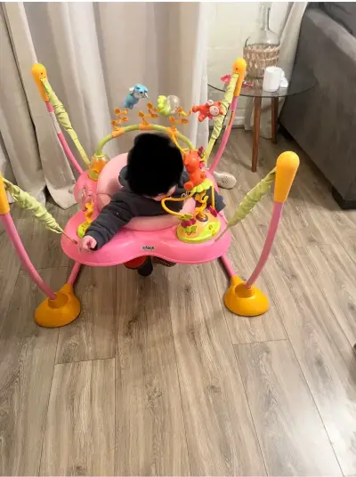 Saltador para bebé Infanti color rosado - miniatura 1