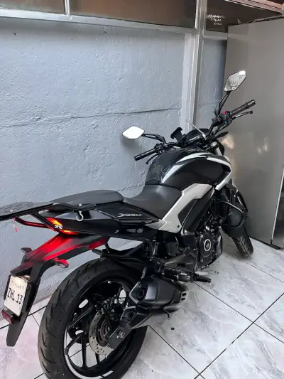 Vendo mi moto  Dominar 250 - miniatura 2