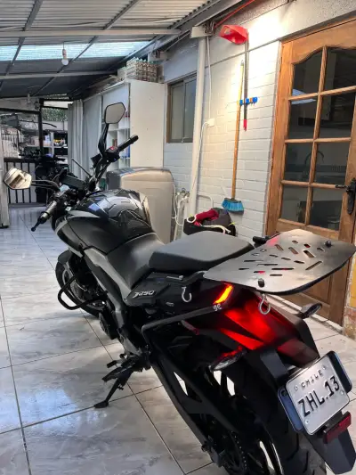 Vendo mi moto  Dominar 250 - miniatura 4