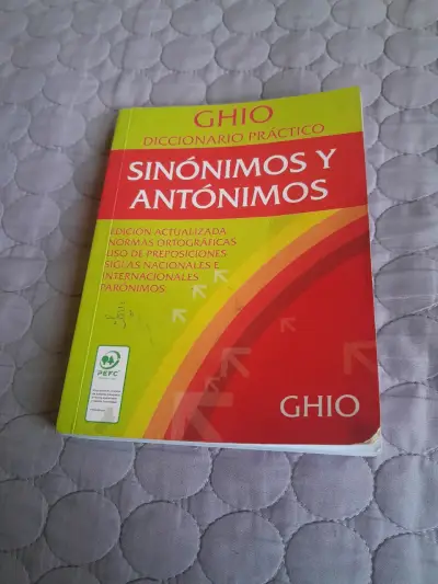 Diccionario práctico de sinónimos y antónimos GHIO - miniatura 1