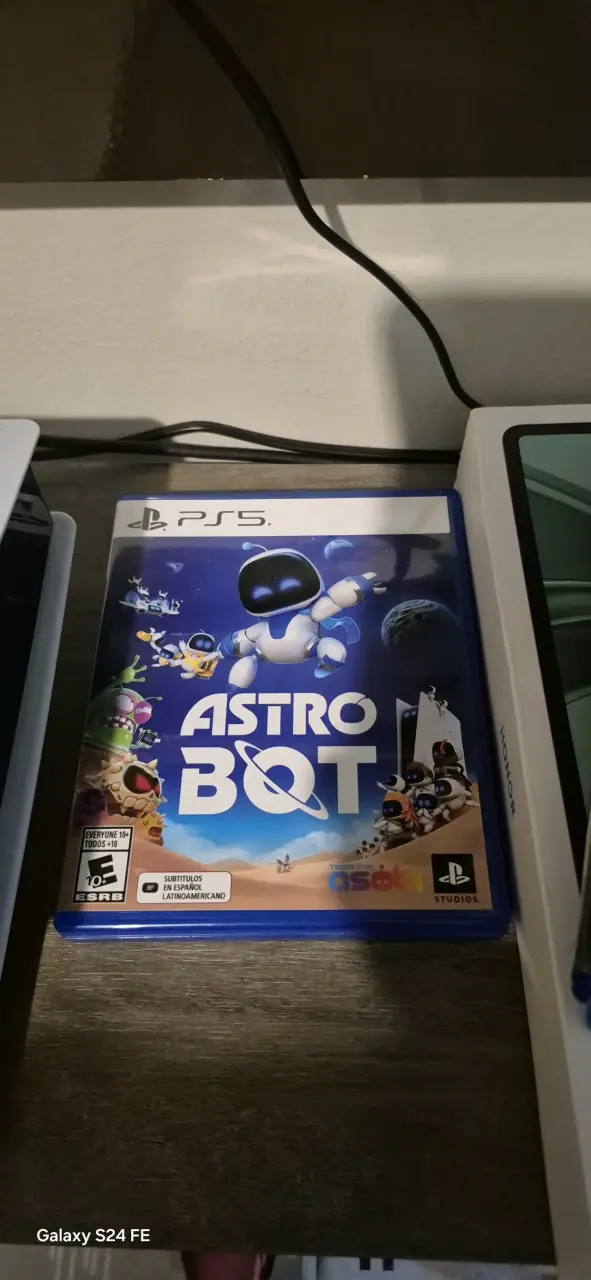 Consola PlayStation 5 con juegos incluidos - 4