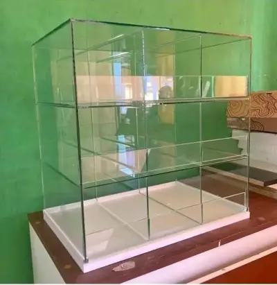Vitrina de vidrio para exhibición - miniatura 2