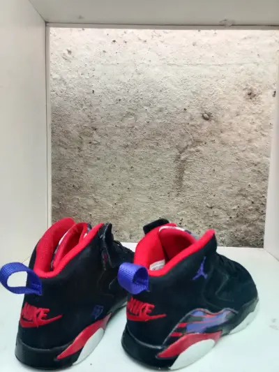 Zapatillas Nike Air Jordan para niños - miniatura 1