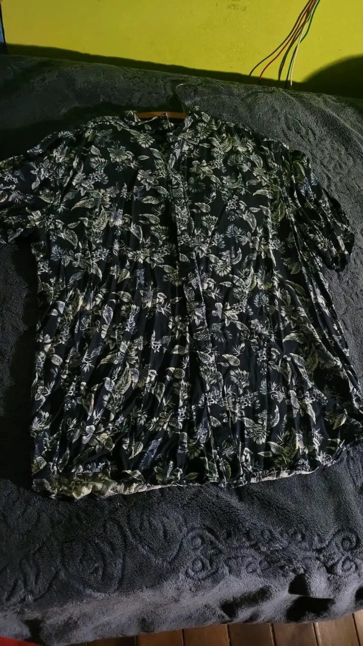 Ropa de hombre chaquetas y poleras consultar al Dm - 5