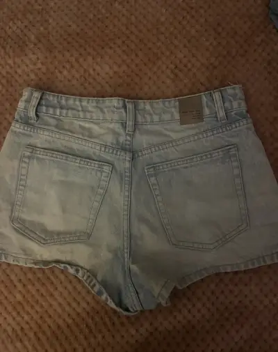 Falda Shorts de mezclilla azul claro - miniatura 2