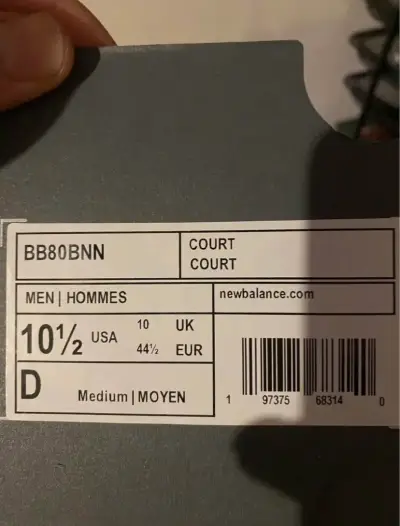 Zapatillas New Balance blancas y negras - miniatura 4