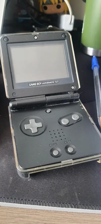 Consola portátil Game Boy Advance SP - miniatura 1