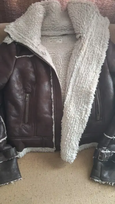 Chaqueta de cuero Mango con forro de lana - miniatura 1