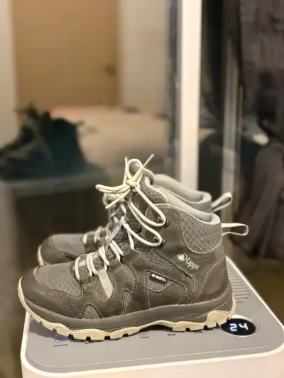 Botas de montaña Lippi gris para trekking - miniatura 2