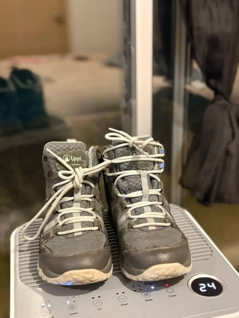 Botas de montaña Lippi gris para trekking - 3