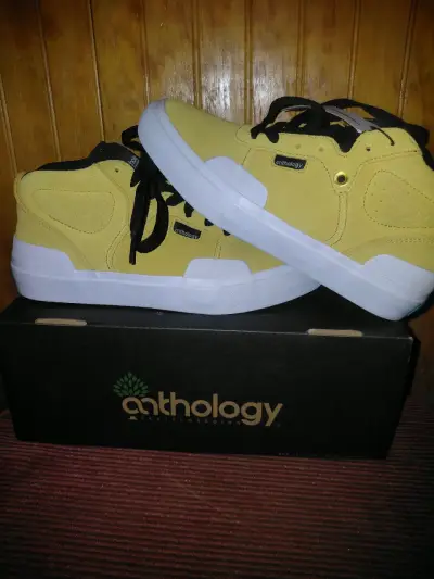 Zapatillas Anthology amarillas para skate - miniatura 1