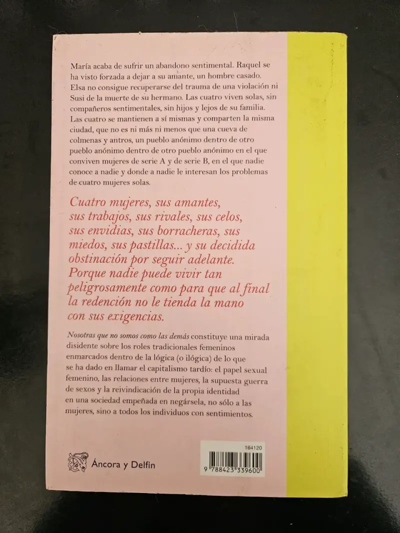 Libro 'Nosotras que no somos como las demás' Luc - 2