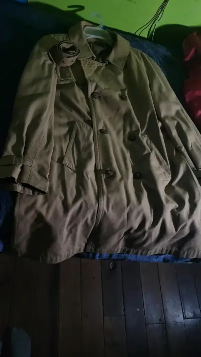 Abrigo trench coat beige clásico precio conversabl - miniatura 1