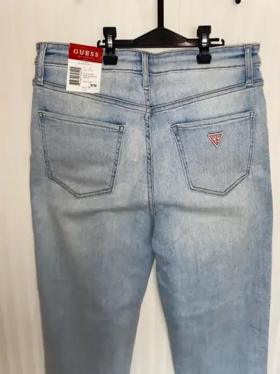 Jeans Guess talla 40-42 nuevo - miniatura 1