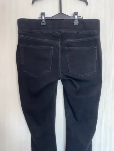 Jeans olv navy talla 38-40 nuevos - miniatura 1