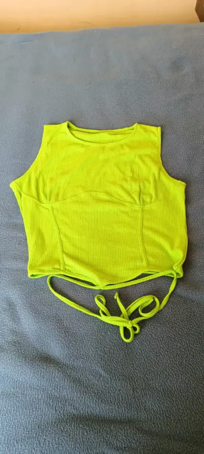 Vendo lote de ropa en buen estado - miniatura 3