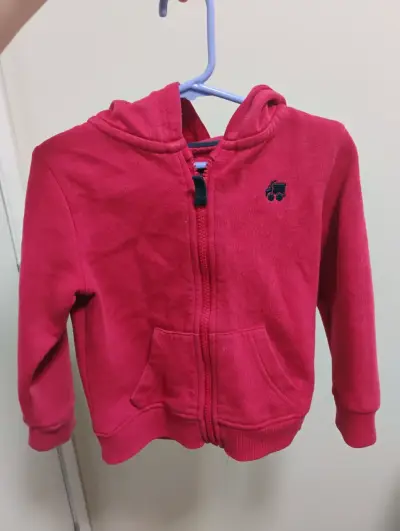 Polerón infantil rojo con capucha - miniatura 1