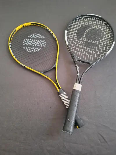 Raquetas de tenis Artengo y Babolat - miniatura 1