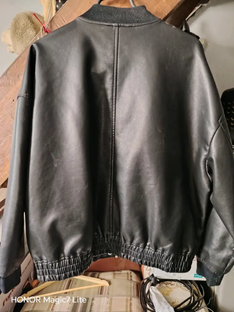 Chaqueta de cuero negra para hombre - 2