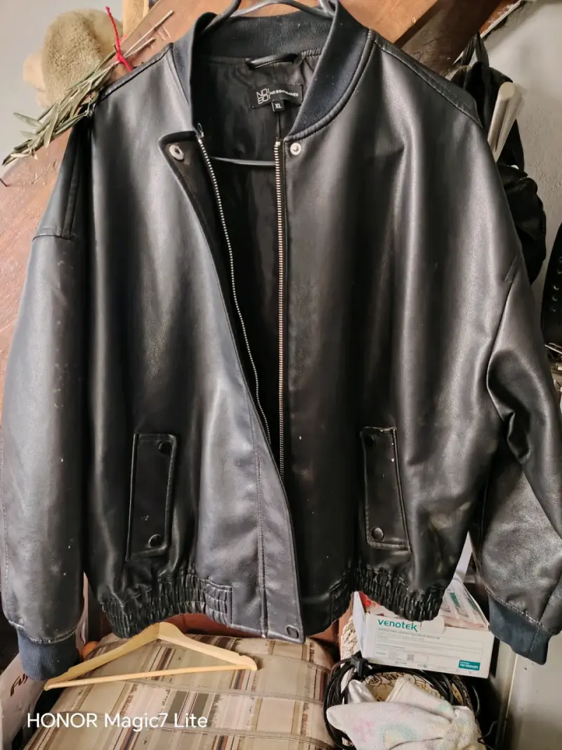 Chaqueta de cuero negra para hombre - 3