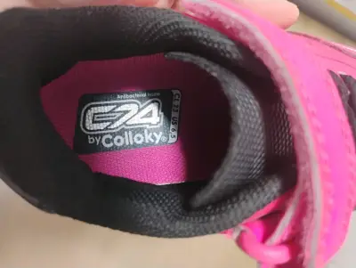 Zapatillas deportivas infantiles rosas - miniatura 3